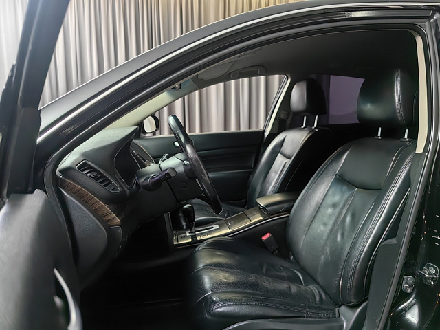 car 9