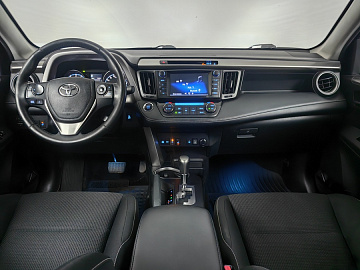 RAV4