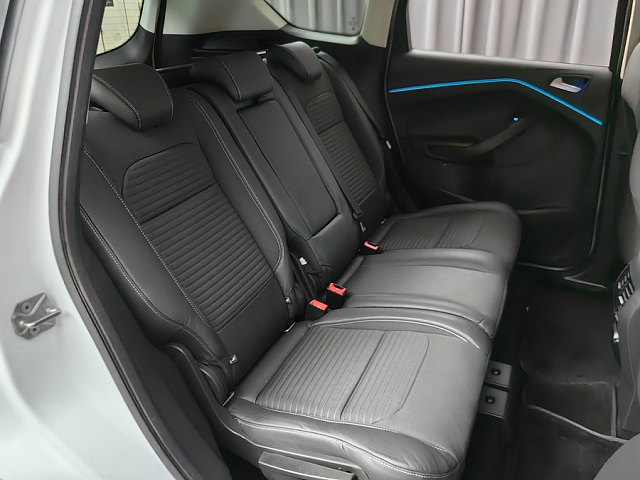 car 9