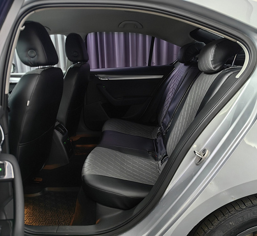 car 11