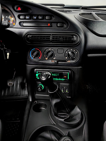 car 12