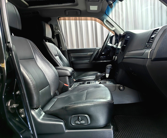 car 8