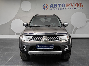PAJERO sport