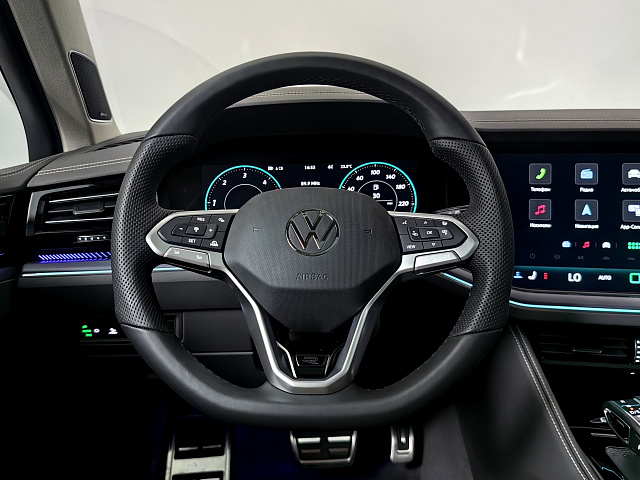 car 15