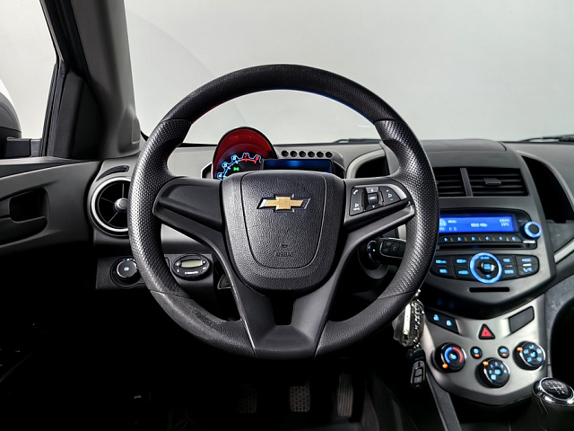 car 13