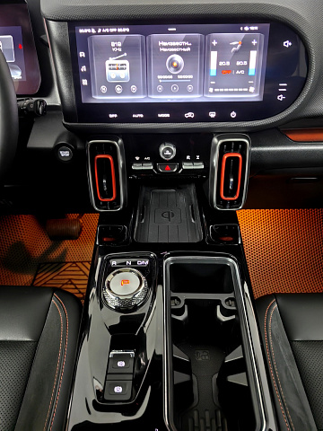 car 12