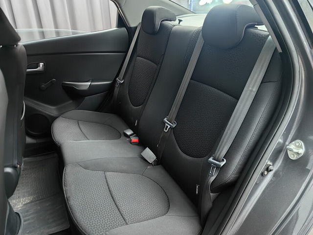 car 8