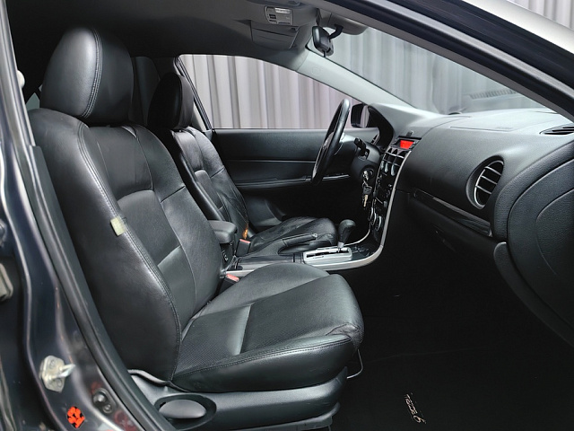 car 8