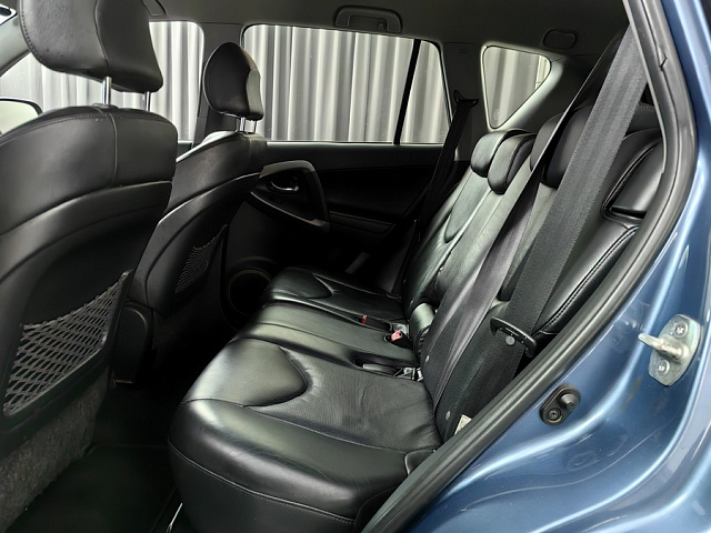 car 11