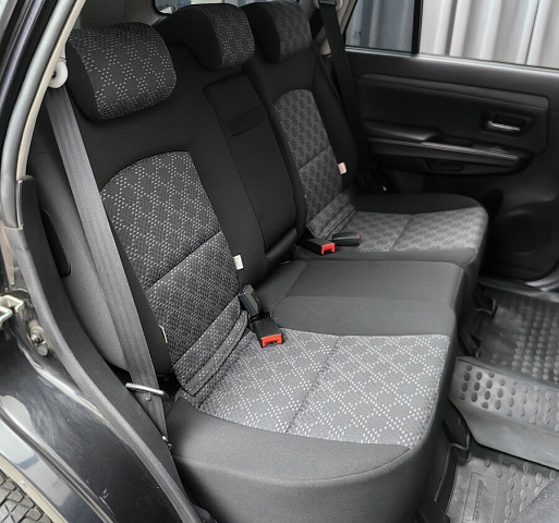 car 8