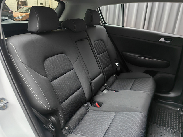 car 9