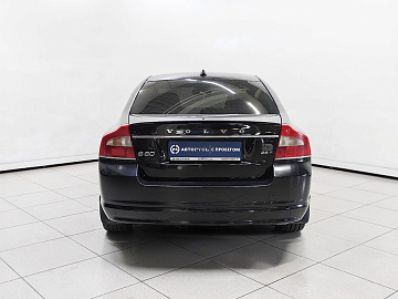 S80