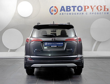 RAV4