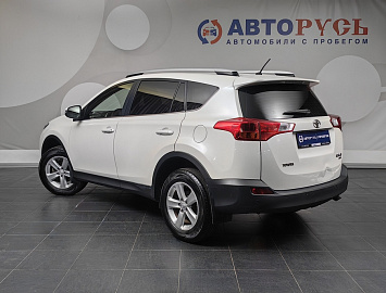 RAV4
