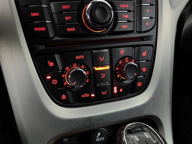 car 18