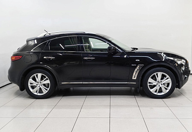 QX70