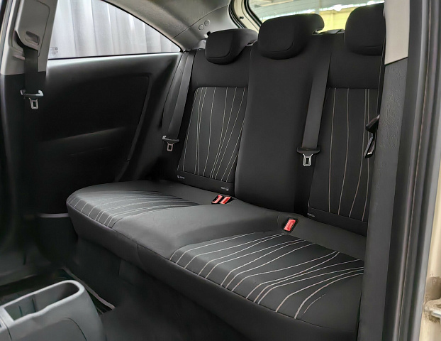 car 8