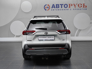 RAV4, V (XA50)