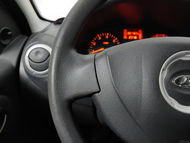 car 17