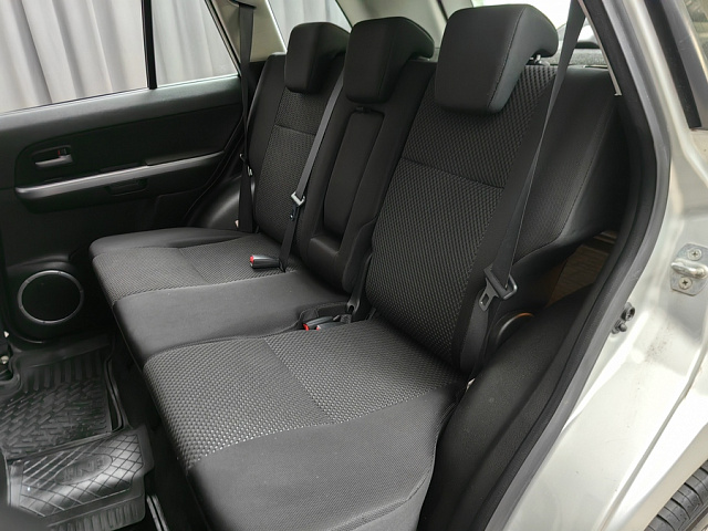 car 8