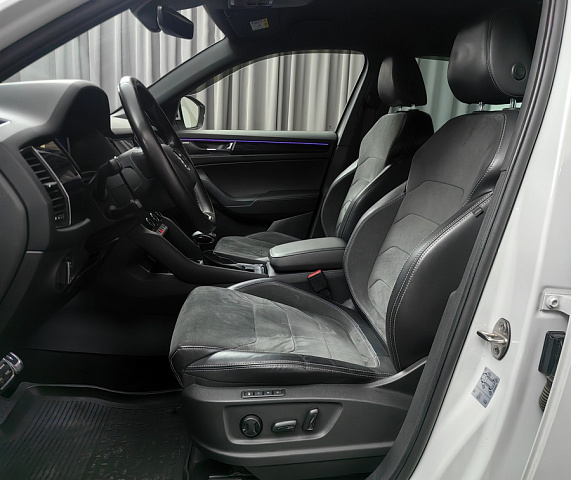 car 9