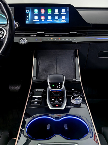 car 12