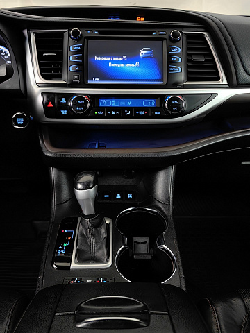 car 13