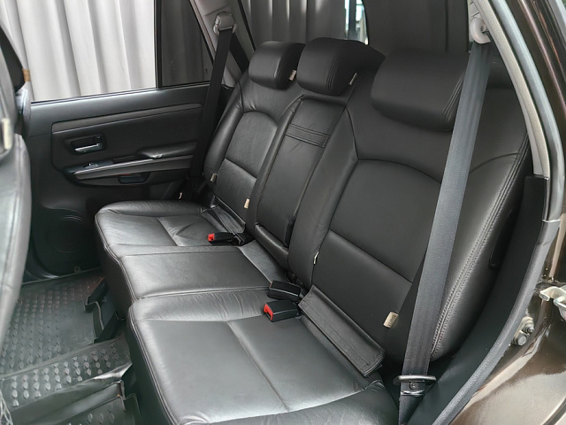 car 8