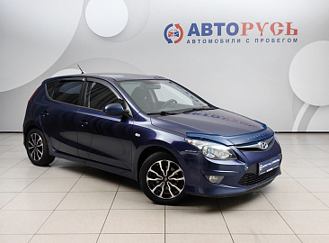 i30
