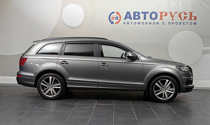 Q7