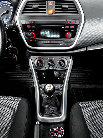 car 12