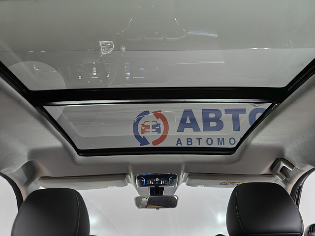 car 28