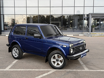 Niva Legend