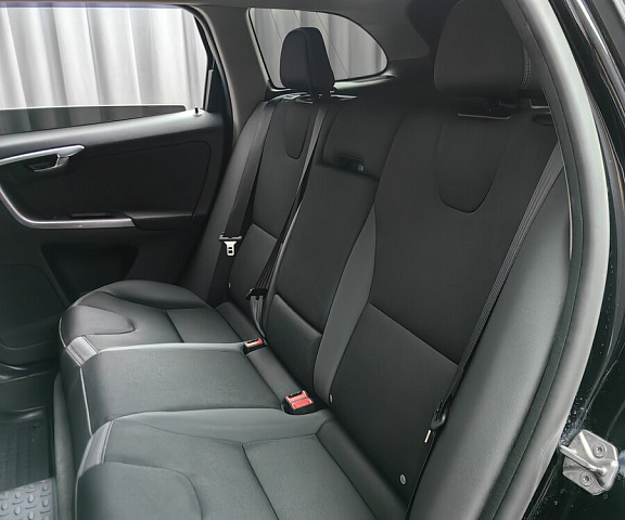 car 8