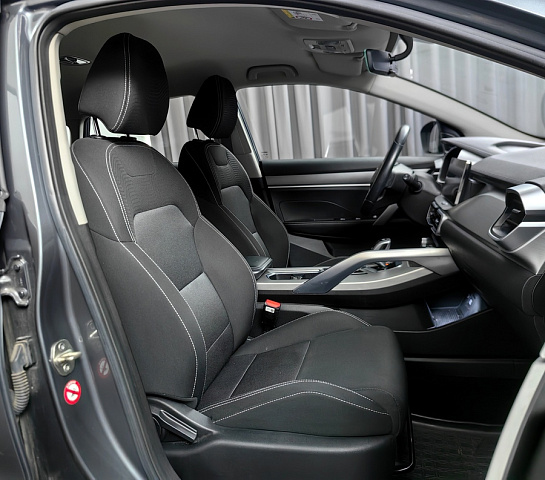 car 8