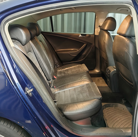 car 10