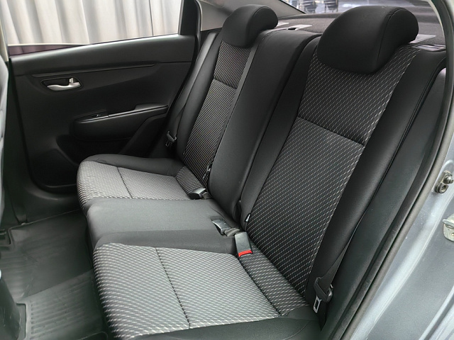 car 8