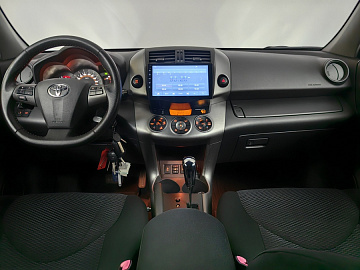 RAV4