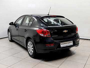 Cruze, I