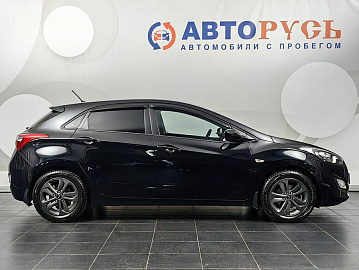 i30