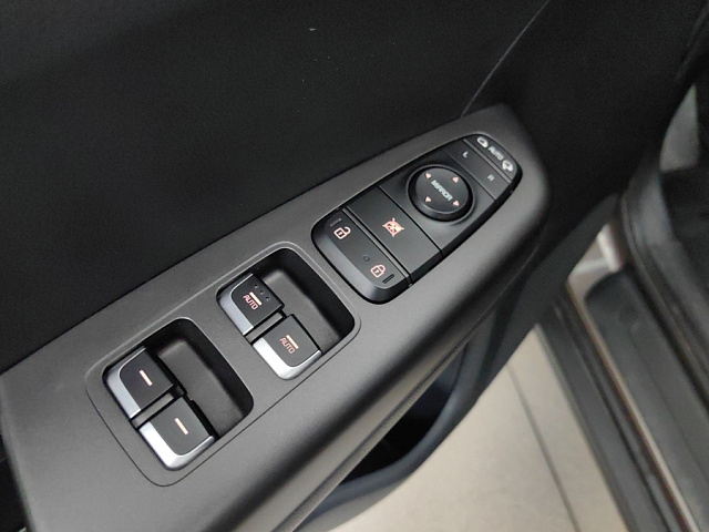 car 23