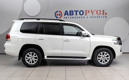 Land Cruiser