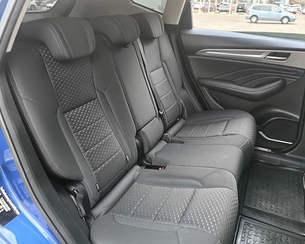 car 9