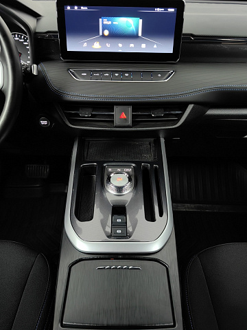 car 12