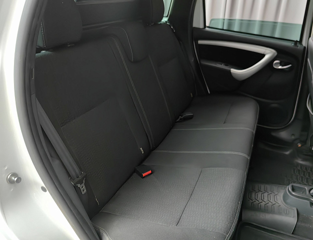car 9