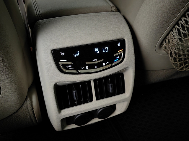 car 28