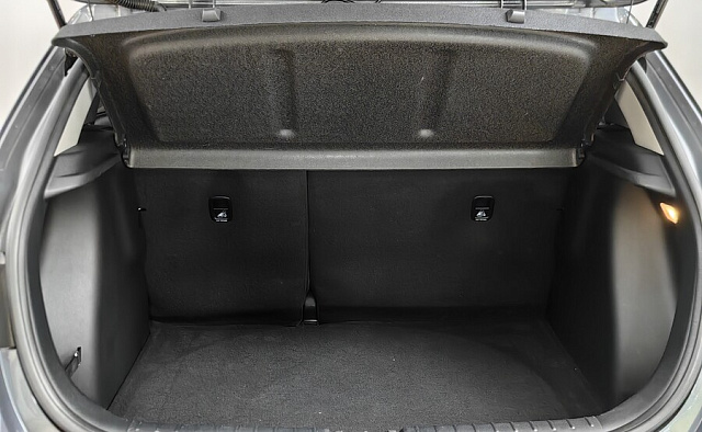 car 25