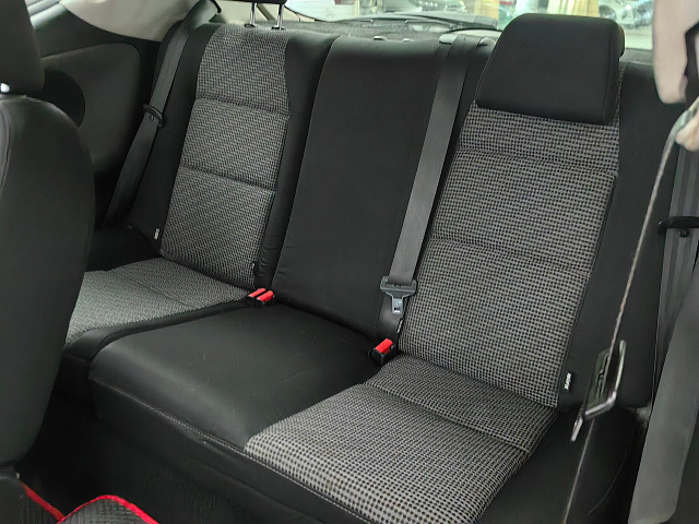 car 8