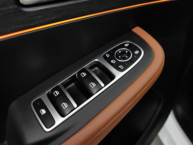 car 23