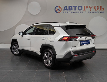 RAV4